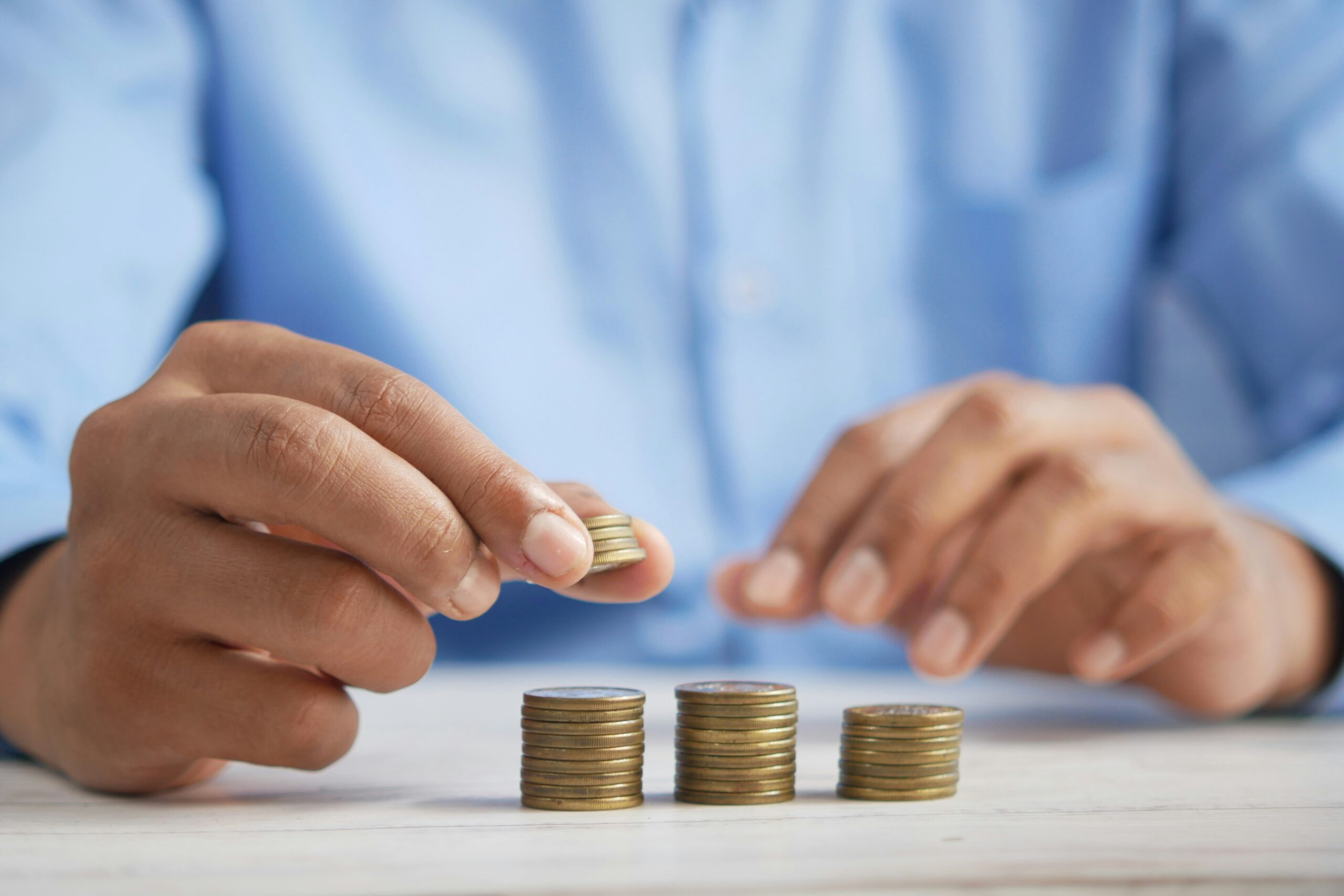 Smarte Finanzen Tools unter 5 Euro: Diese günstigen Apps bringen dein Geld auf Kurs